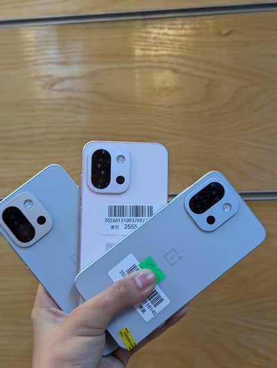 OnePlus 13T | 12GB / 256GB | 16GB / 512GB | Non PTA