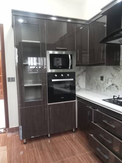 5 Marla Barand New House Available For Sale AA Block Bahria Town Lahore