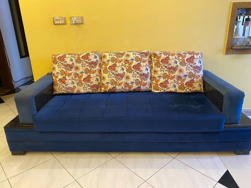 2 sofa set and table 2