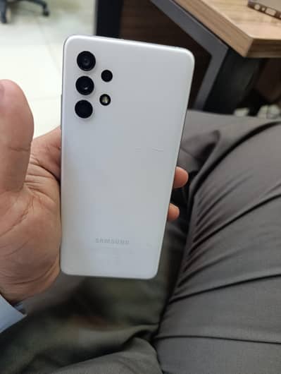Samsung A32 with BOX