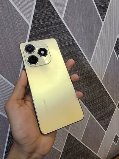 Tecno spark 20 8/128 sell and exchange