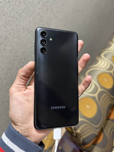 Samsung galaxy a04s mobile phone