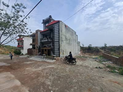 5 Marla Solid Land Possession Plot With Extra Land Safari View