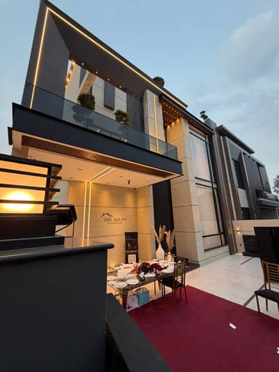 10 Marla Luxurious Designer Modern House For Sale BahriaTowan Lahore