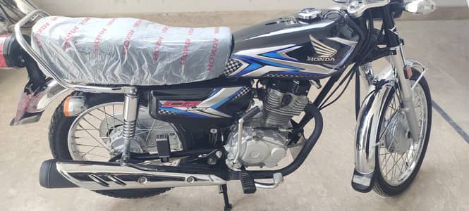 Honda 125 Model 2025 Black colour for sale