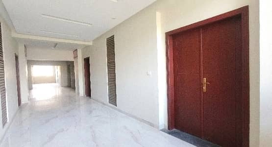 10 Marla Flat For sale In Beautiful Askari 11 - Sector D