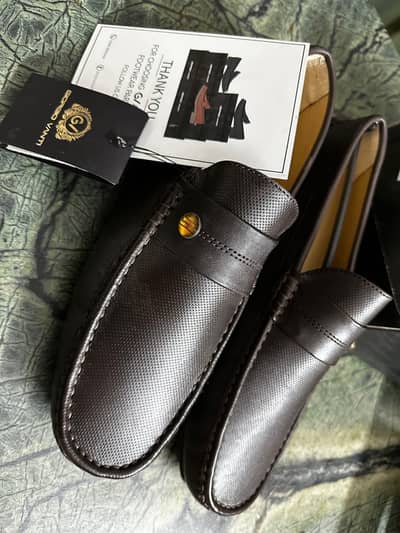 Branded Shoes Size 43