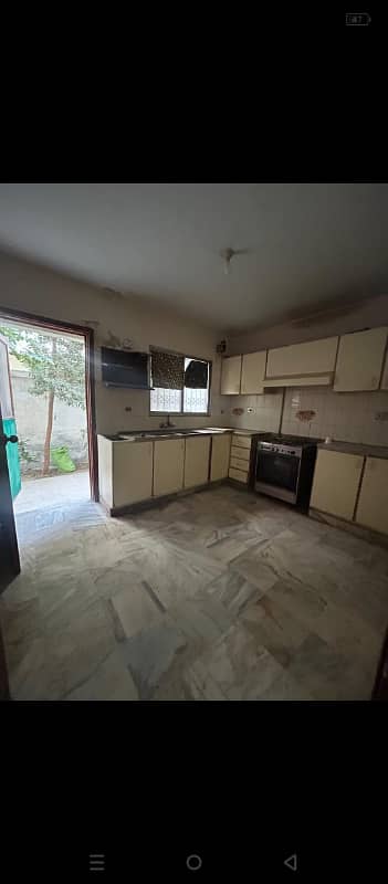 silent commercial indepndent bungalow have three bed dd for rent in johar