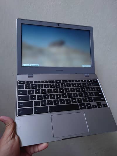 Samsung Chromebook 12" 10th Gen With Playstore