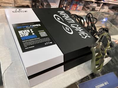 PS4 Standard 500GB jailbreak with full loaded games