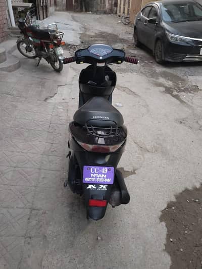 Honda Dio Scooty (O322-3774-328) WhatsApp number (0322//