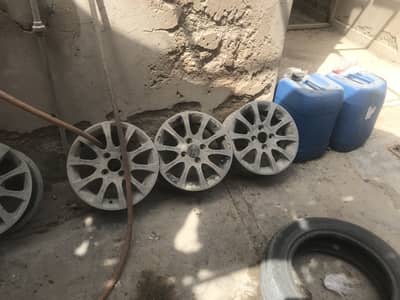 14 Size Rim AvailabLe .