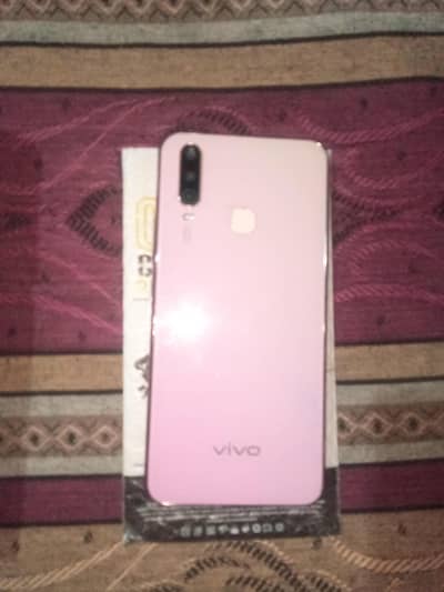 Vivo Y17