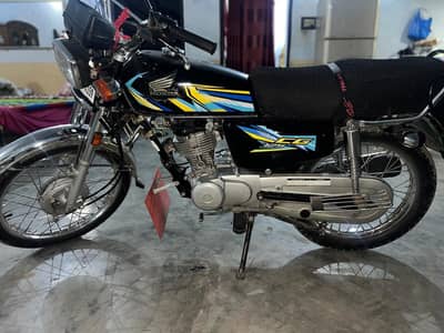 Honda 125 contact number 03204556380