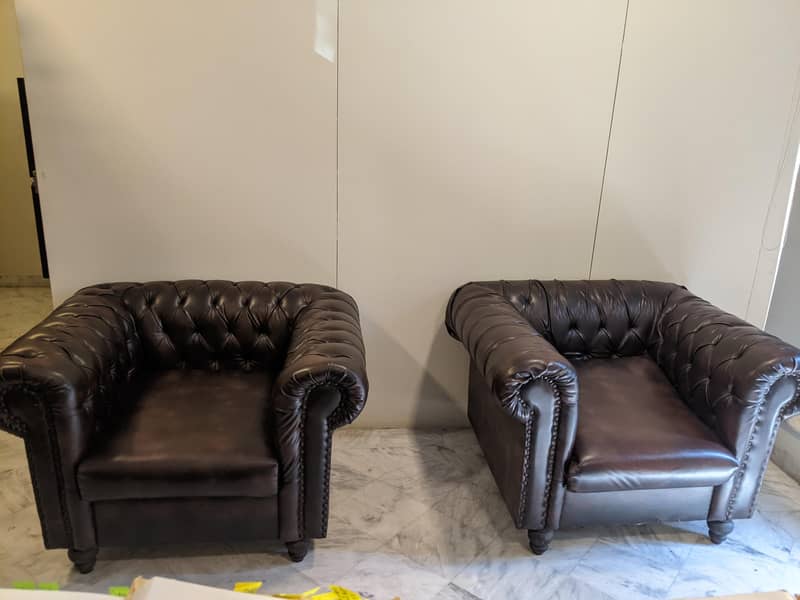 Single seater Sofa 1