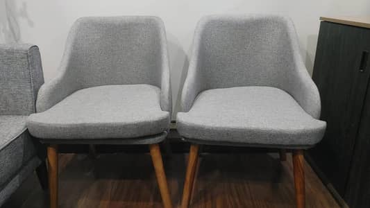 Used Office Chairs for Sale in DHA Phase 6 – Best Price | Bulk Availa