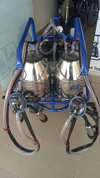 Automatic Milking Machine/Dairy Farming Machine/Cow & Buffalo Milker