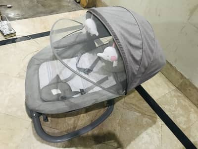Baby Electric swing/ jhoola with mosquito net -excellent condition
