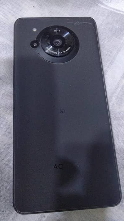 Sharp Aquos R7s Sharp Aquos R7s