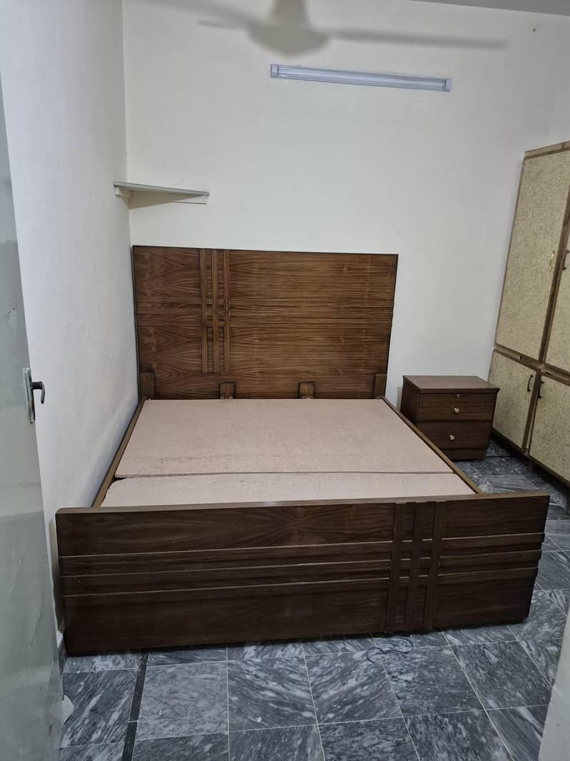 bed/closet/side table 1