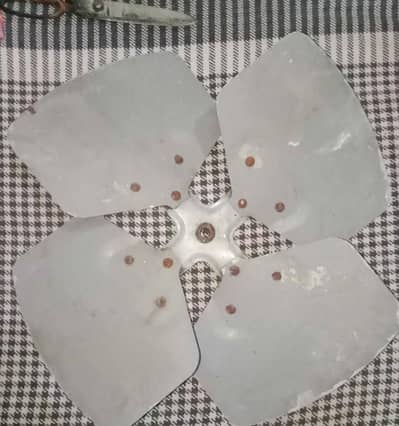 Cooler heavy duty blade