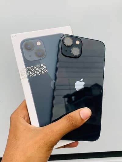 iPhone 13 factory unlock