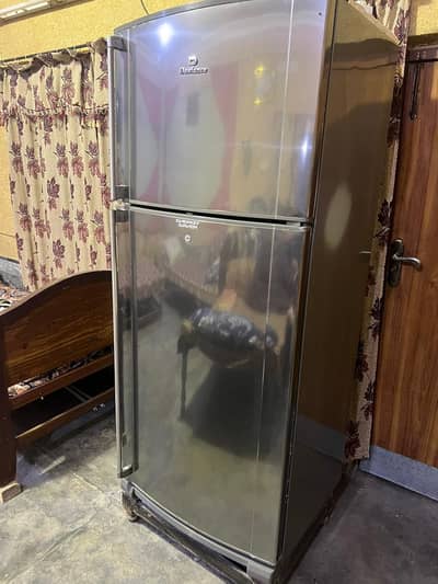 Refrigerator Dawlance company