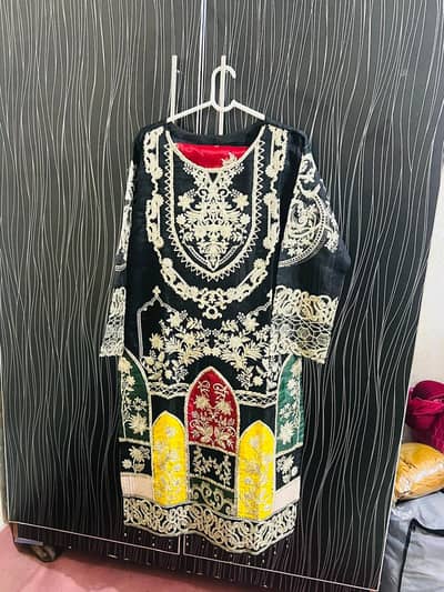 Elegant Black Embroidered Shalwar Kameez – Fancy Wear – Lightly Used”