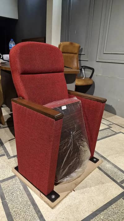 Auditorium Chairs | Theater Chairs | Cinema Chairs | Stadium Chairs
