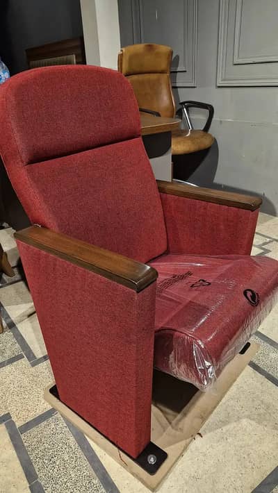 Auditorium Chairs | Theater Chairs | Cinema Chairs | Stadium Chairs