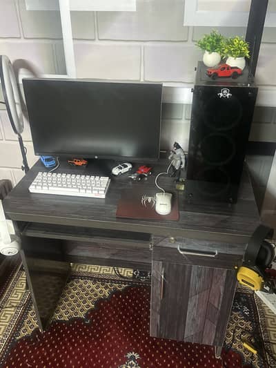 Computer table for sale ( best quality )