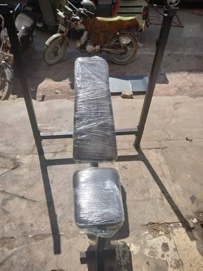 camercial bench press available