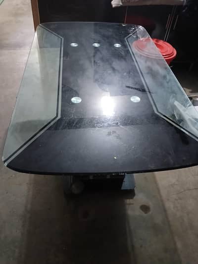Glass dining table for sale in very good confirm