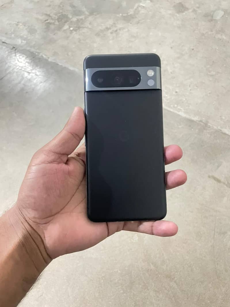 Google pixel 8 pro 0
