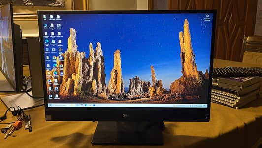 Dell Inspiron 3477 All-in-One Computer – Premium Condition