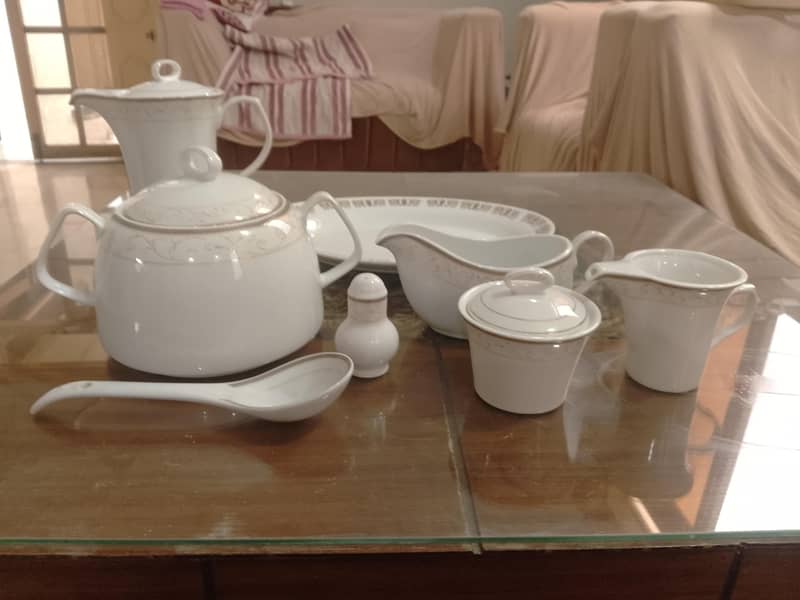 Dinner Sets 8