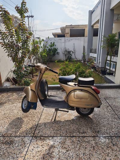 Vespa New bodyline for sale