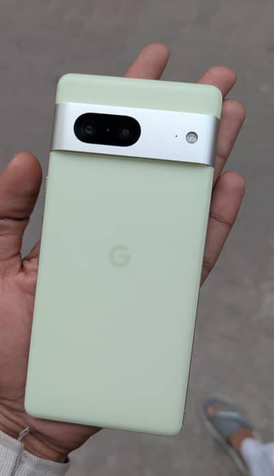 Pixel 7