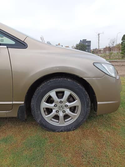 gari ki drive bohat Achi ha