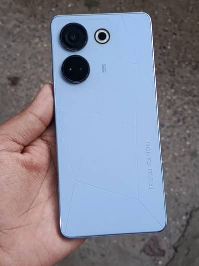 Tecno cammon 20 8 256 gb  10/8.9 condition