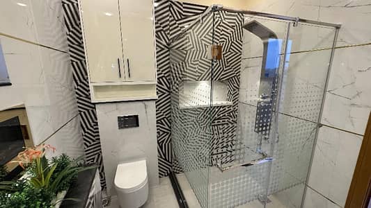 GULBERG RESIDENCIA 1KANAL FULL HOUSE AVAILABLE 4 RENT