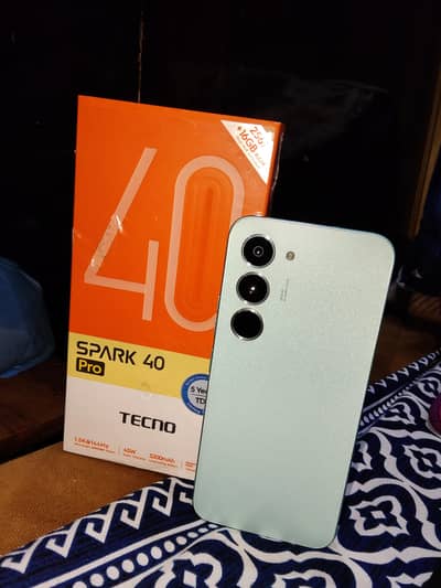 Tecno Spark 40 pro