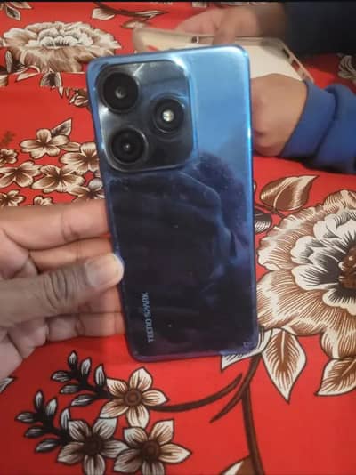 tecno spark 10c 4.4/128 only penal brack hai par working me hai 100%