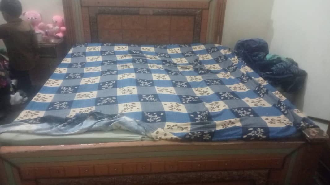 bed showcase dreesing 0