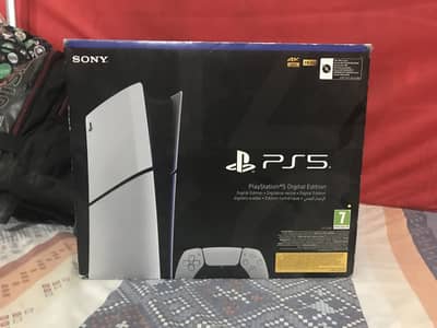 Ps5 slim edition with 8-9 games 1tb