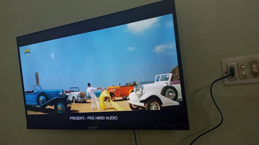 MAZEE SMART ANDROID LED 32inch boderless latest Android version 7