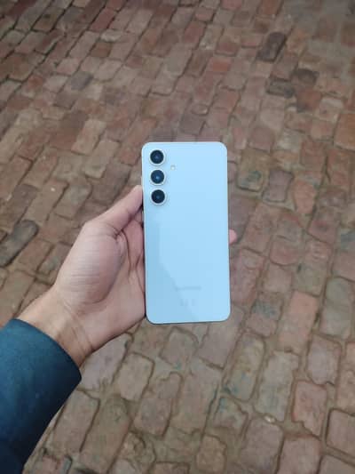 Samsung S24 FE 8GB/128GB – PUBG 120FPS For Sale & Exchange