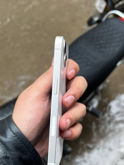 iPhone 13 Factory unlock Waterpack with box