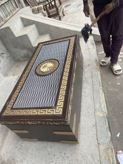 Center Table size 2*4 in new design