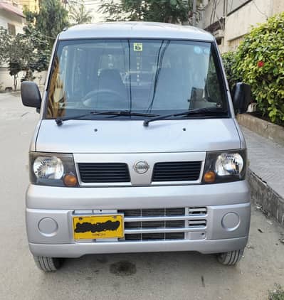 nissan clipper model 2011/2015